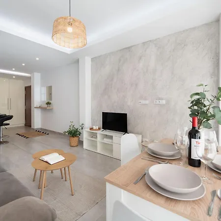 Alia Home, Playa, Canteras, Centro, Ocio *